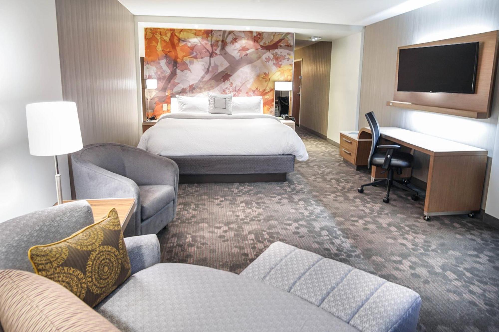 Courtyard By Marriott Lenox Berkshires Otel Dış mekan fotoğraf