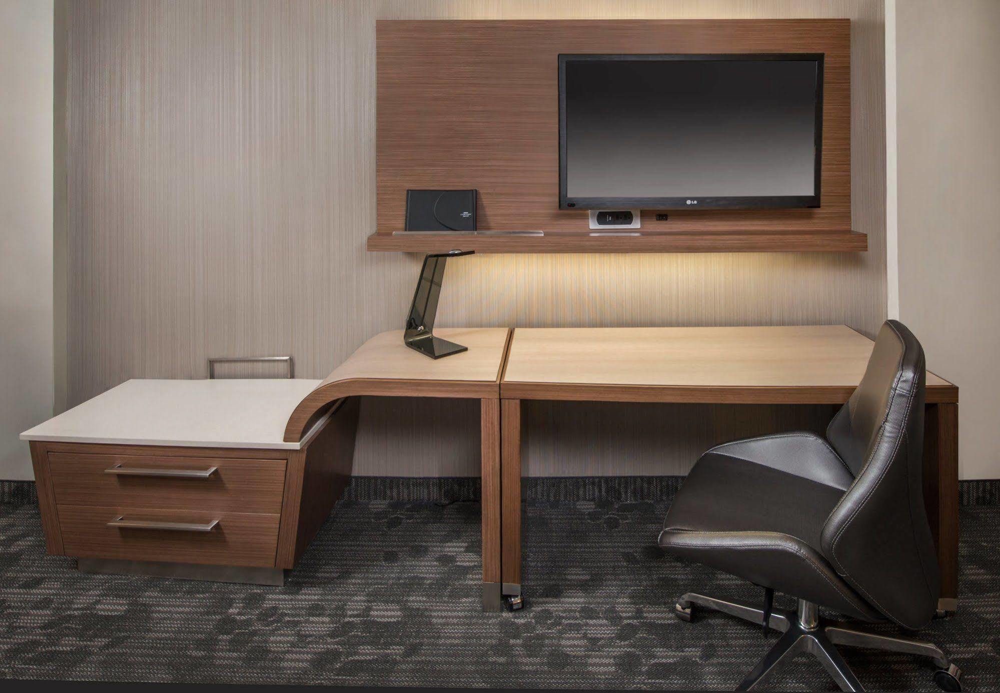 Courtyard By Marriott Lenox Berkshires Otel Dış mekan fotoğraf