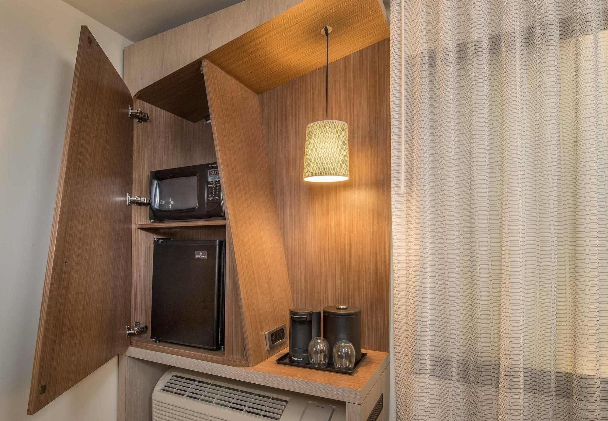 Courtyard By Marriott Lenox Berkshires Otel Dış mekan fotoğraf